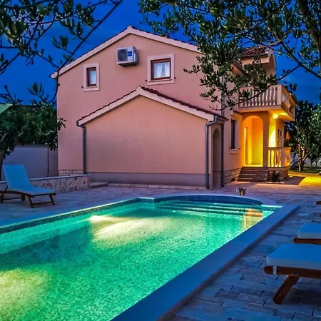 Modern Escape With Private Pool - 4 Bedroom * Zadar